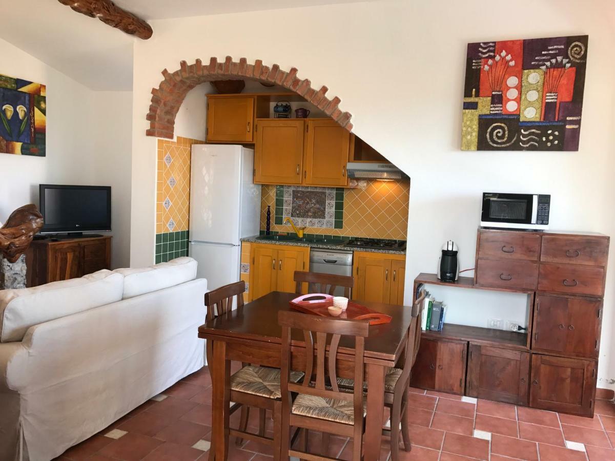 Le Case Del Mare Porto San Paolo  Eksteriør bilde
