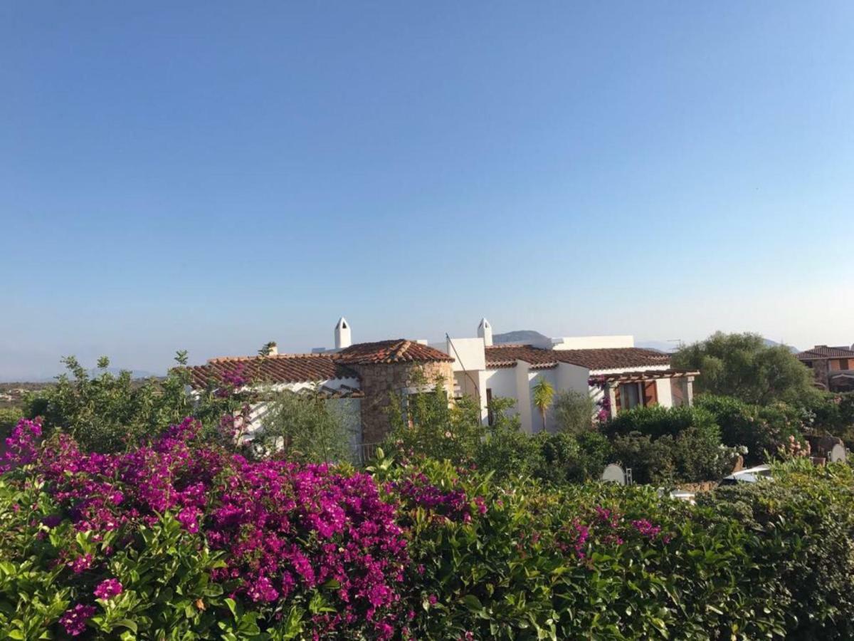 Le Case Del Mare Porto San Paolo  Eksteriør bilde